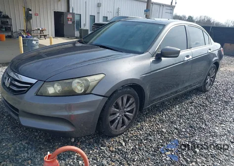 2011 Honda Accord 3.5 Ex-L from USA, damaged, VIN 1HGCP3F8XBA006880